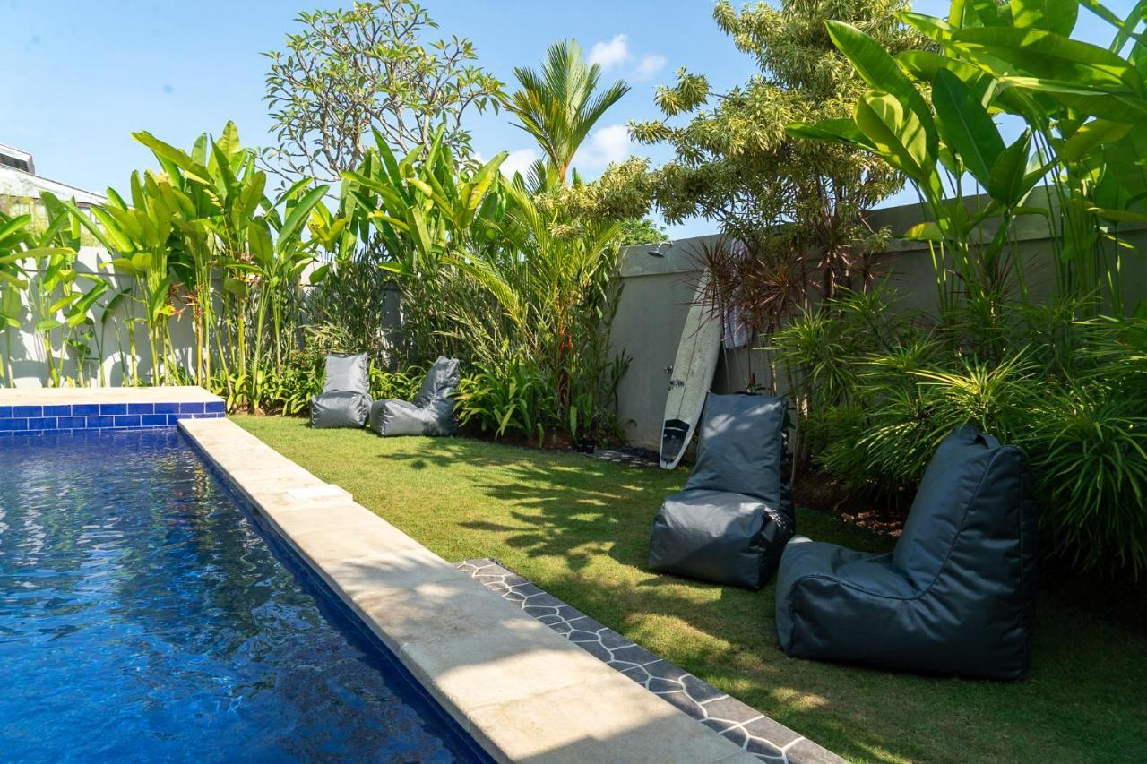 Surf & Party - Hostel Somewhere Else Canggu Kültér fotó